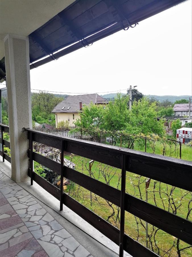 Апартаменты Cazare Vila Maria Куртя-де-Арджеш Экстерьер фото